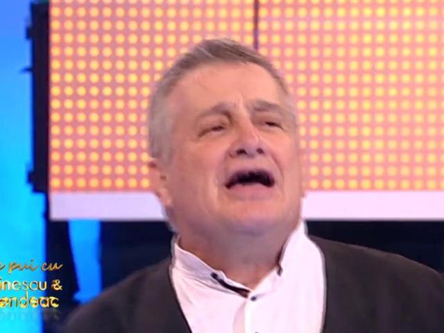 Mircea Dinescu Recită Poezia Sunt Tanăr Doamnă Video Antena 1