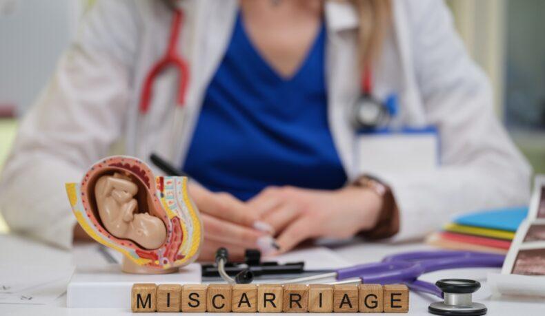 Cele mai frecvente cauze ale avortului