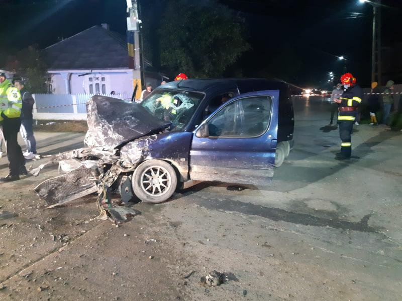Șapte persoane au fost implicate în accident