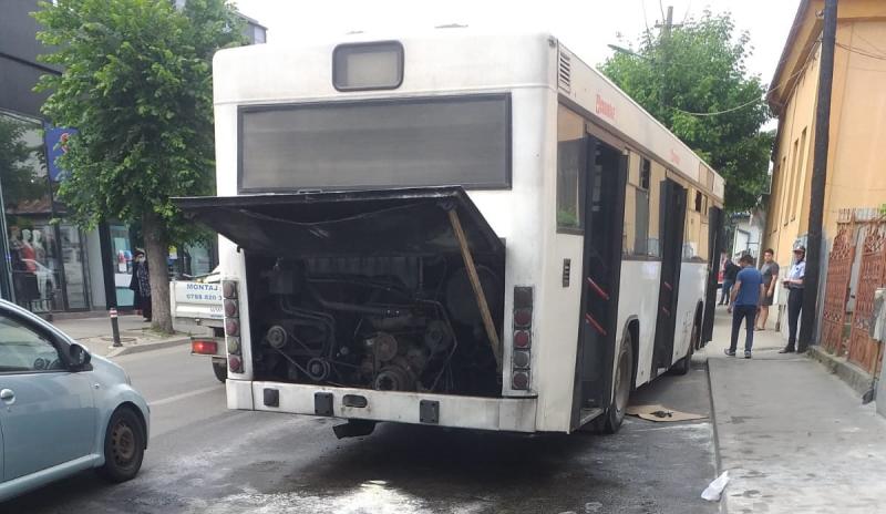 Incendiu autobuz Craiova