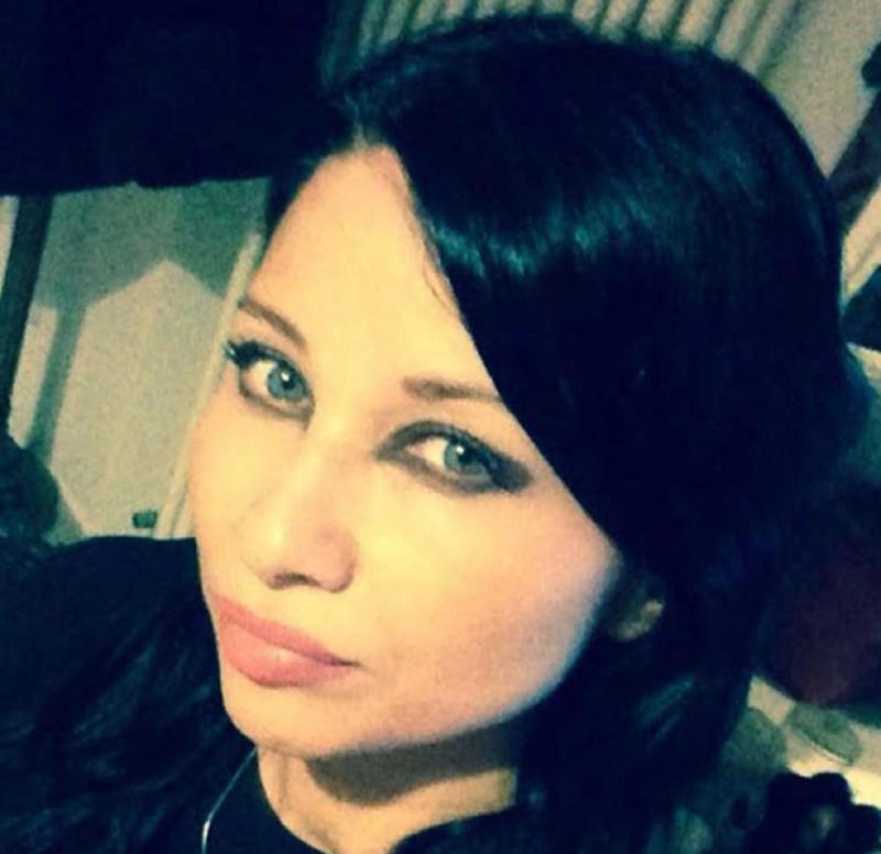 Mihaela Apostolides a fost împușcată de iubitul italian