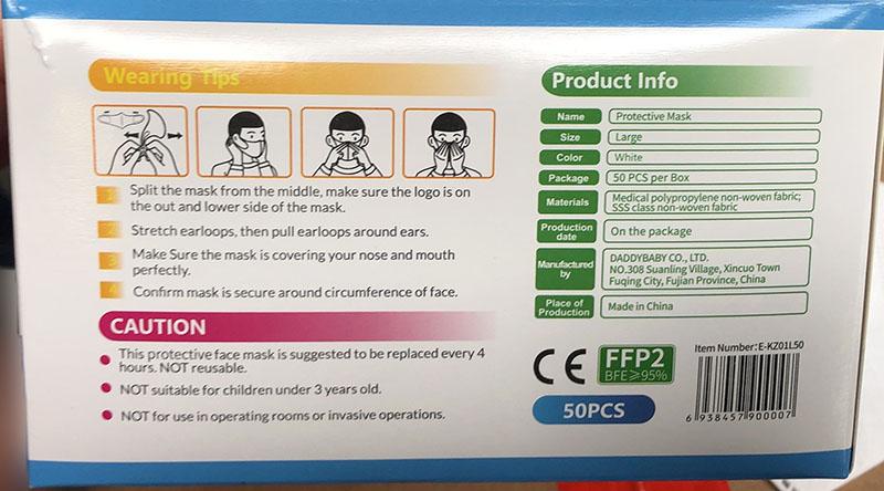 Măștile sunt comercializate într-o cutie de carton care conţine 50 unităţi