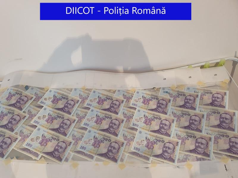 17.065 bancnote de 100 lei, adică 1.706.500 lei este suma pe care au falsificat-o