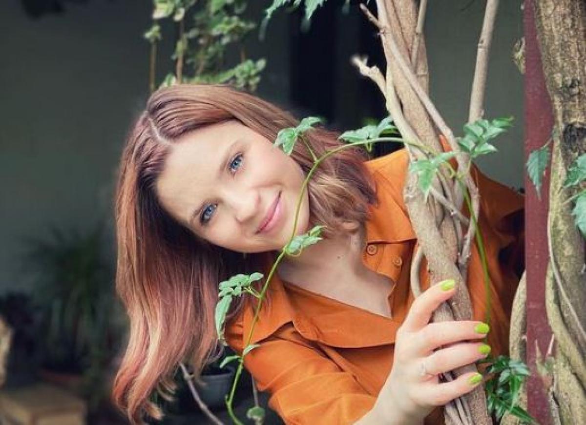 Cristina Ciobănașu înconjurată de natură