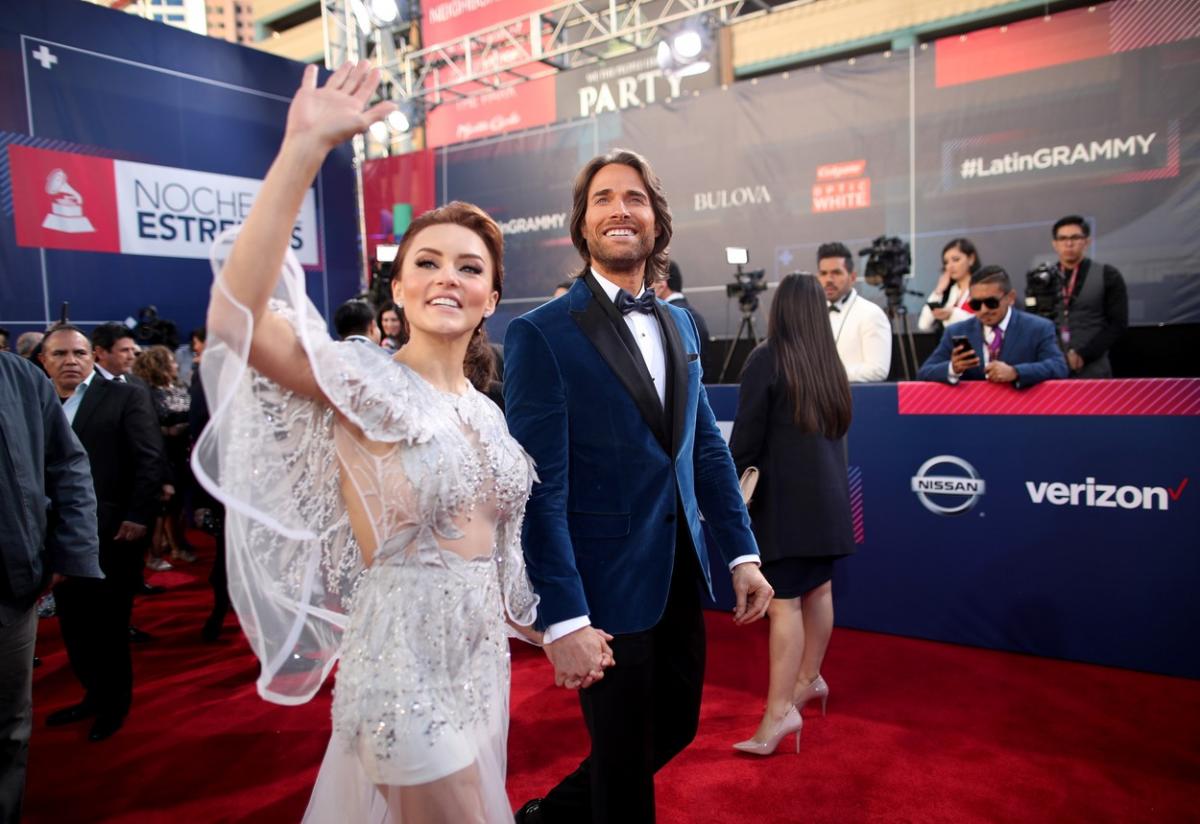 Sebastian Rulli și Angelique Boyer