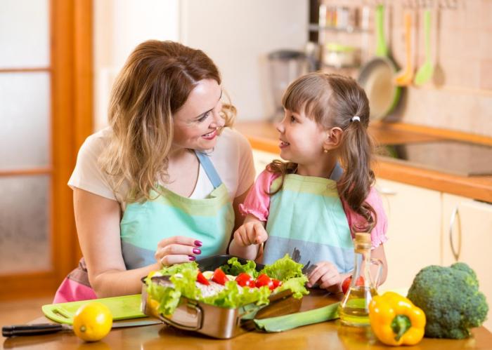 5 motive pentru a găti cu copilul tău