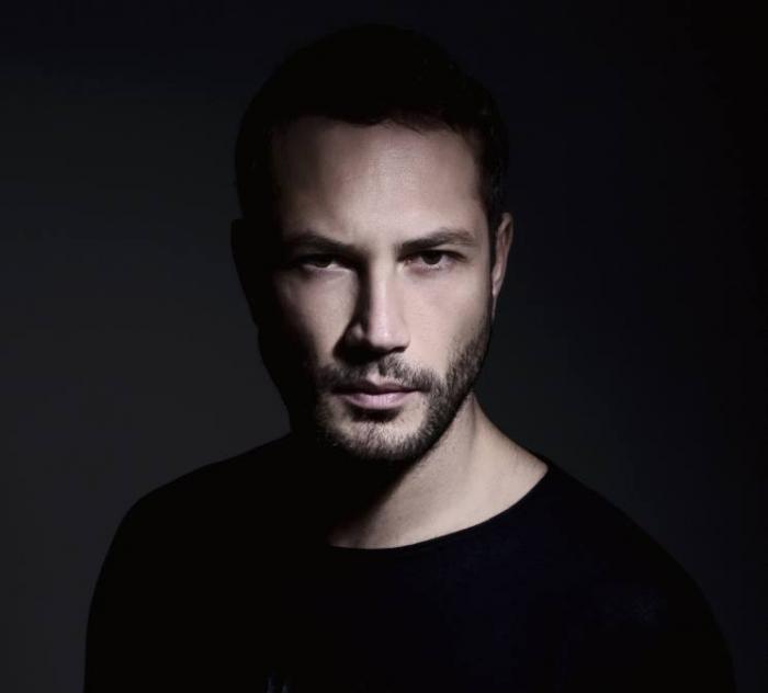 Volkan Çolpan, în rolul lui Kenan în serialul turcesc “Elif”