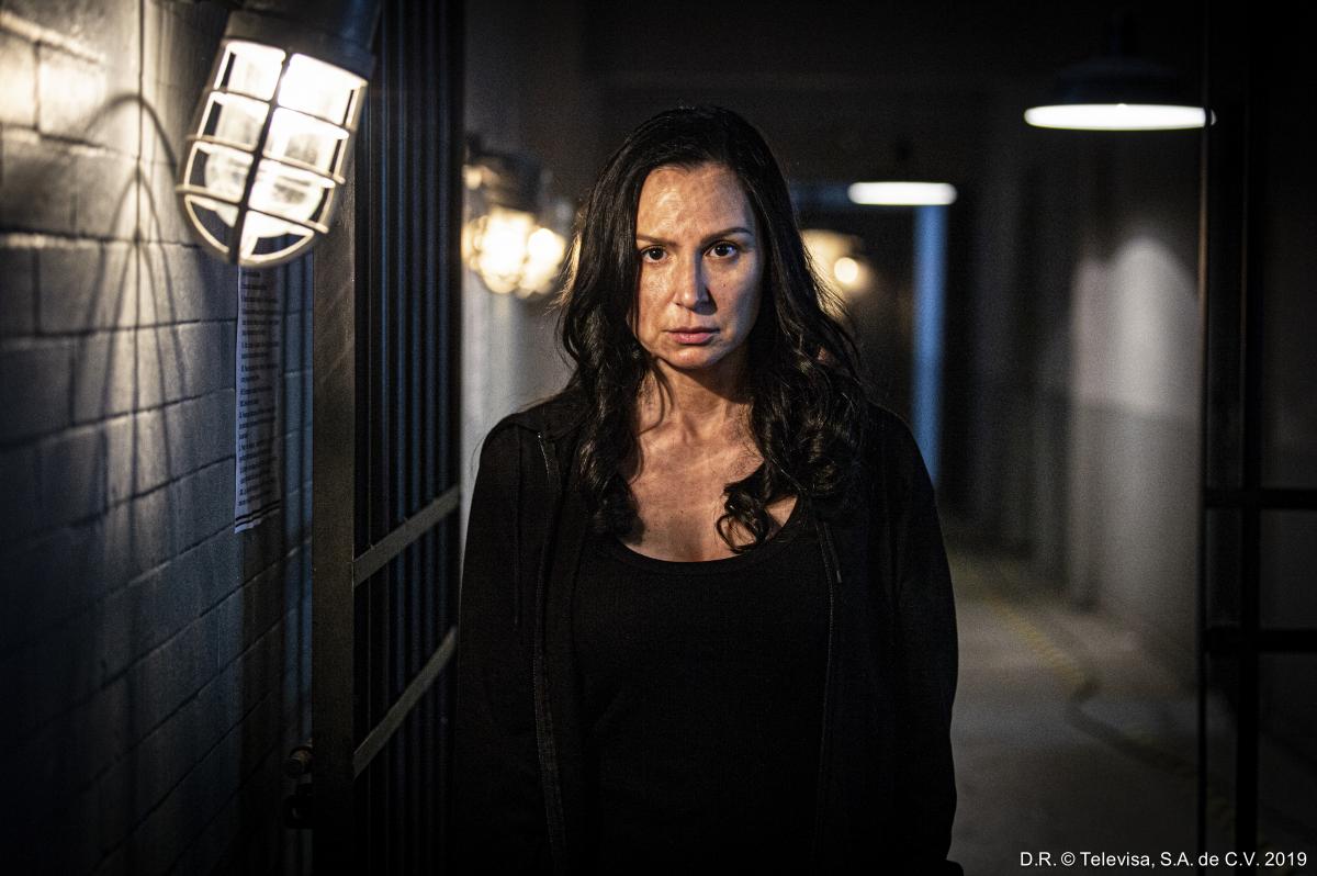 Aurora Gil în rolul Teresei Hernandez în telenovela Uzurpatoarea