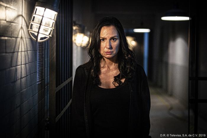 Aurora Gil în rolul Teresei Hernandez în telenovela Uzurpatoarea