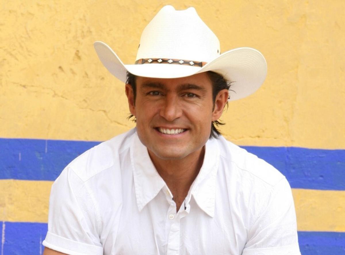 Fernando Colunga la filmările telenovelei „Stăpâna” (2010)