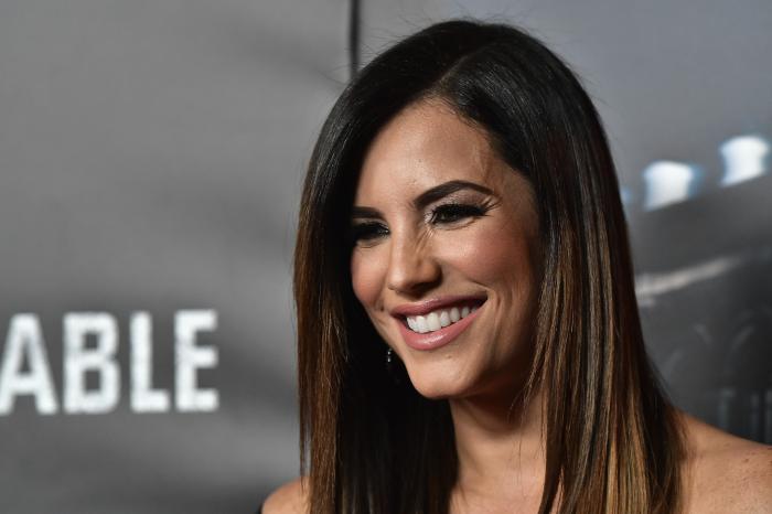 Frumoasa Gaby Espino la un eveniment Netflix
