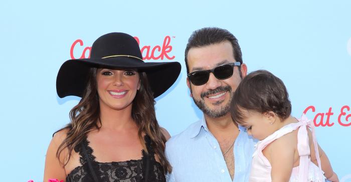 Barbara Bermudo, alături de soțului său, Mario Andrés Moreno și fetițele sale