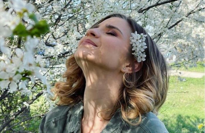 Cristina Ciobănașu, surprinsă pe platourile de filmare, chiar în timpul acțiunii. Cuvintele emoționante pe care le-a spus despre munca sa de actriță în serialul Adela Cristina Ciobănașu, surprinsă pe platourile de filmare