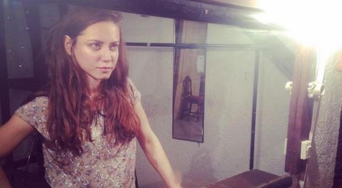 Miranda Rinaldi are părul desprins