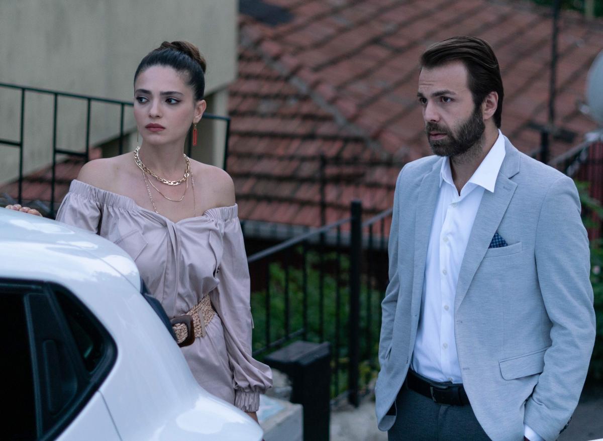 actori din serialul bariere invizibile