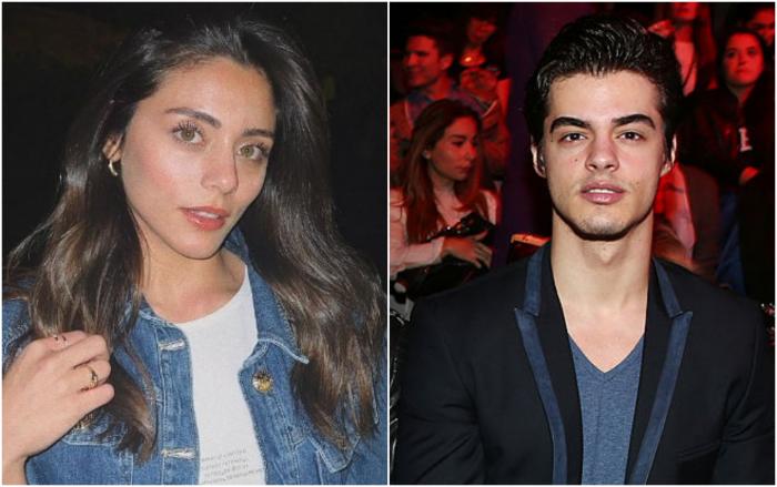actrița poartă un tricou alb și o geacă albastră, actor poartă un tricou albastru și o geacă neagră
