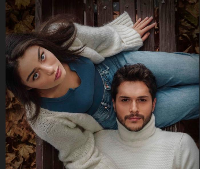 Ayça Ayşin Turan și Alperen Duymaz