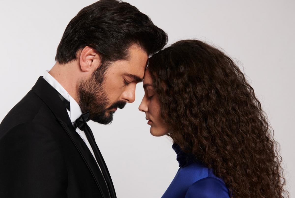 Halil Ibrahim Ceyhan și Nanuka Stambolishvili stau față în față