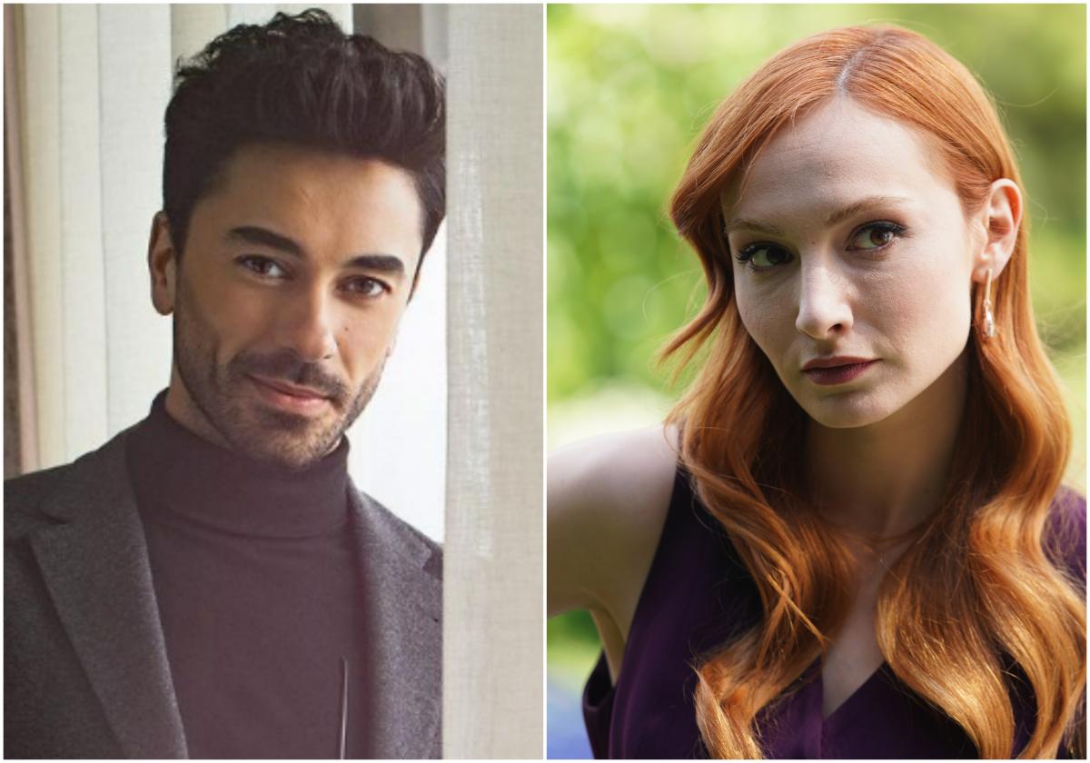 actor poartă o maletă închisă la culoare și actrița poartă părul lung, desprins