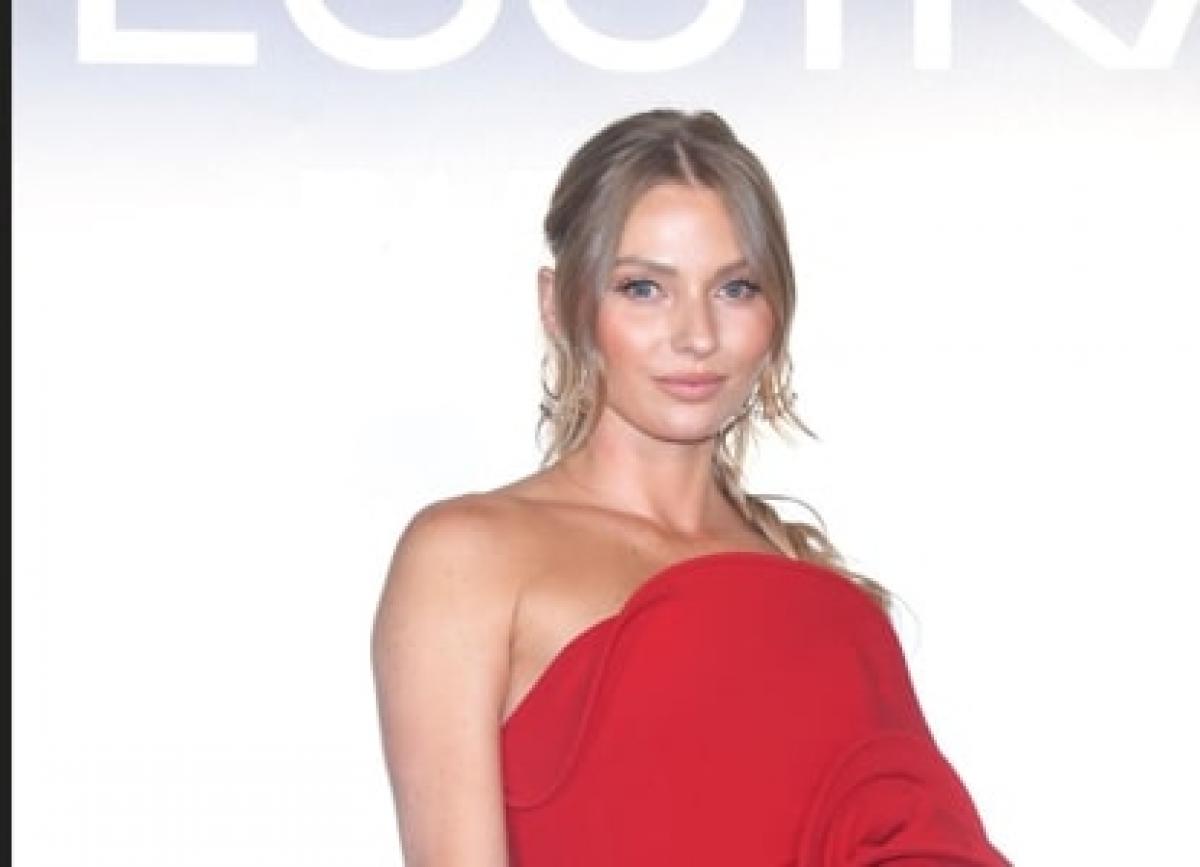 actori in diferite ipostaze