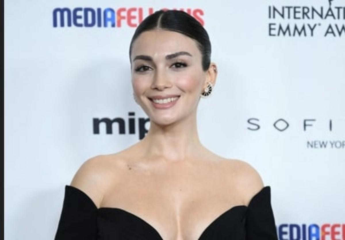 actori in diferite ipostaze