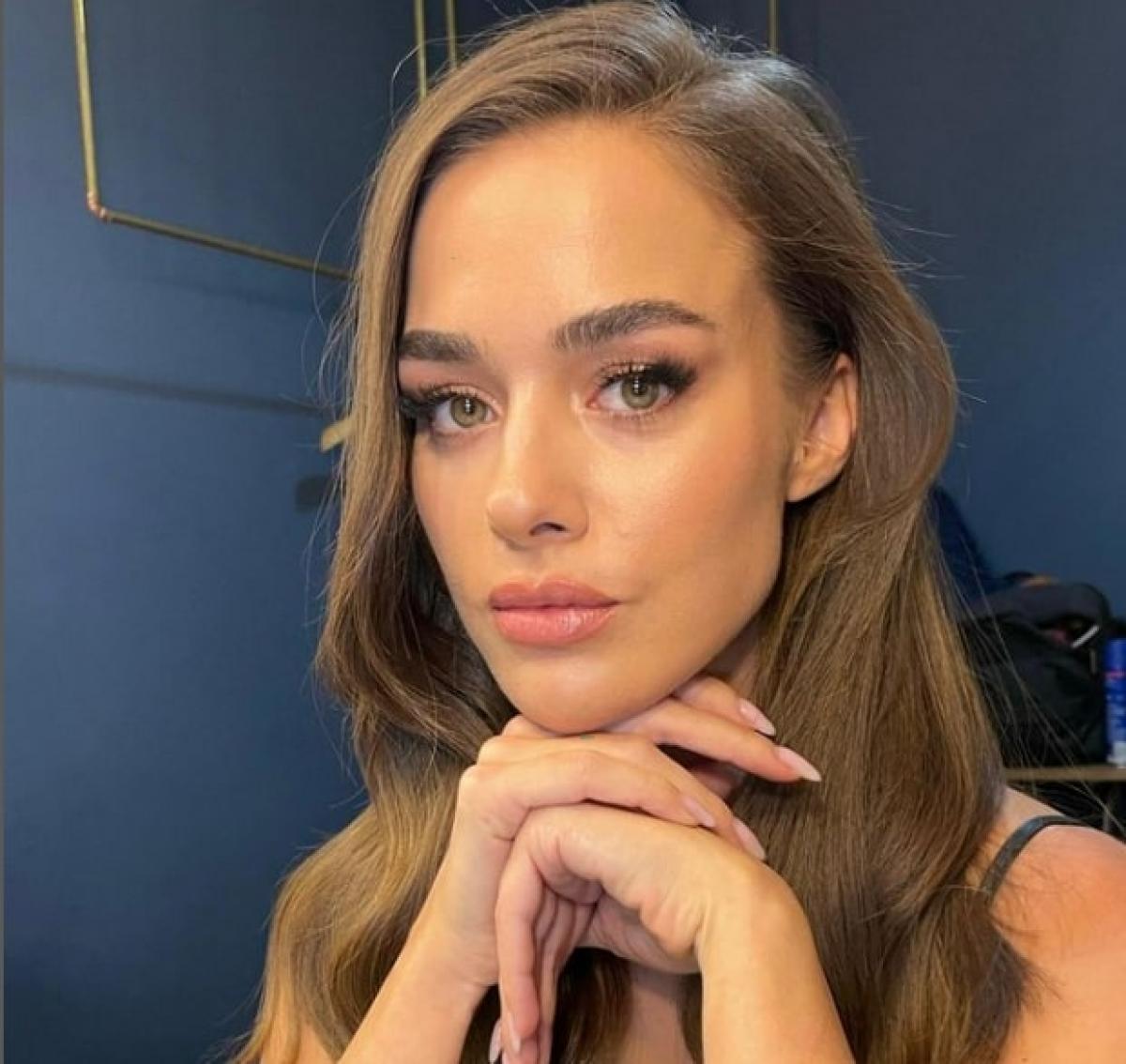 actriță pe platourile de filmare