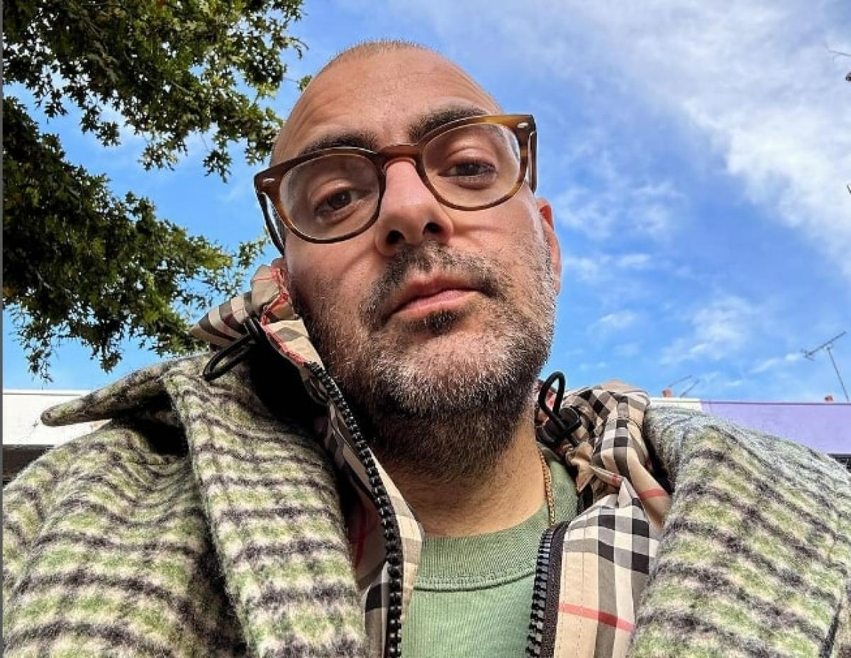 actriță zâmbește