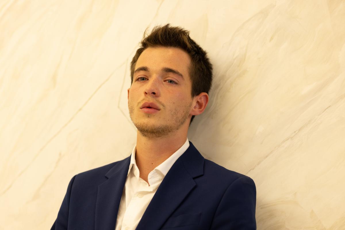 actori pe platourile de filmare