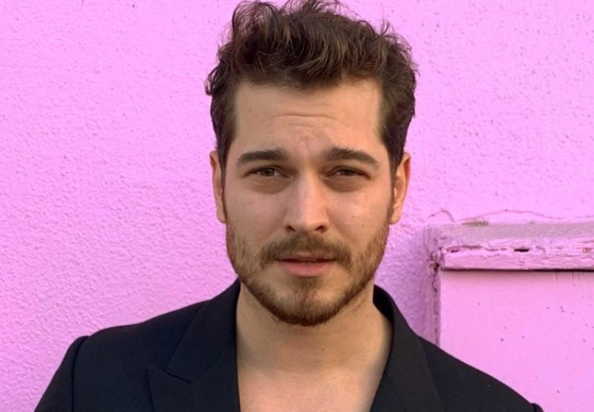 actori in diferite ipostaze