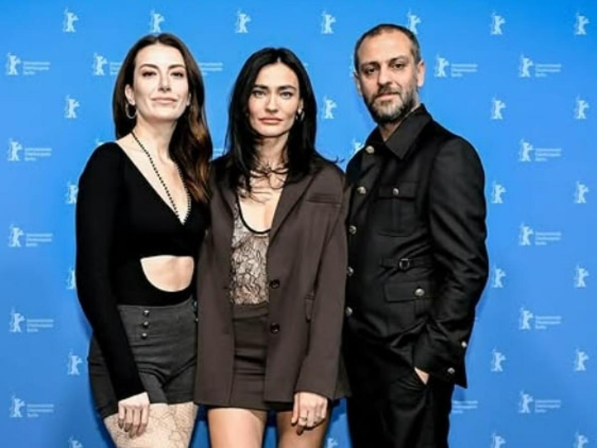 actori in diferite ipostaze