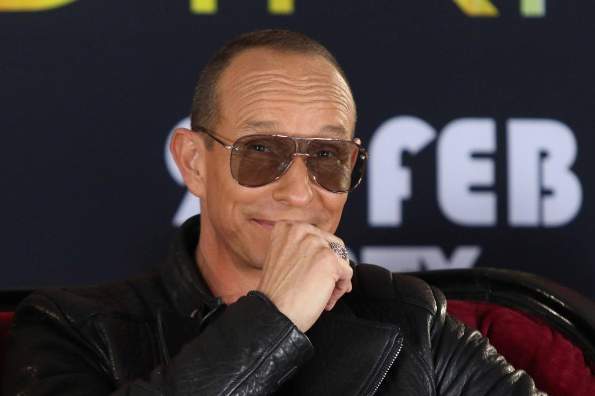 actori in diferite ipostaze