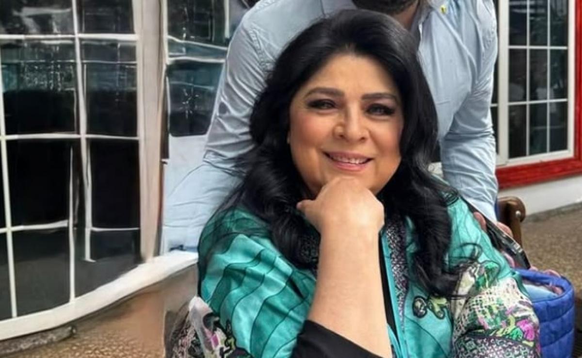 actori in diferite ipostaze