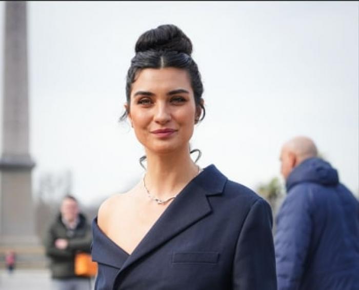 actori in diferite ipostaze