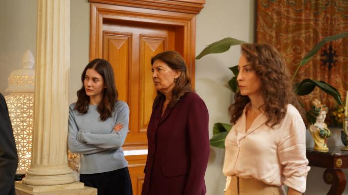 actori în diferite ipostaze