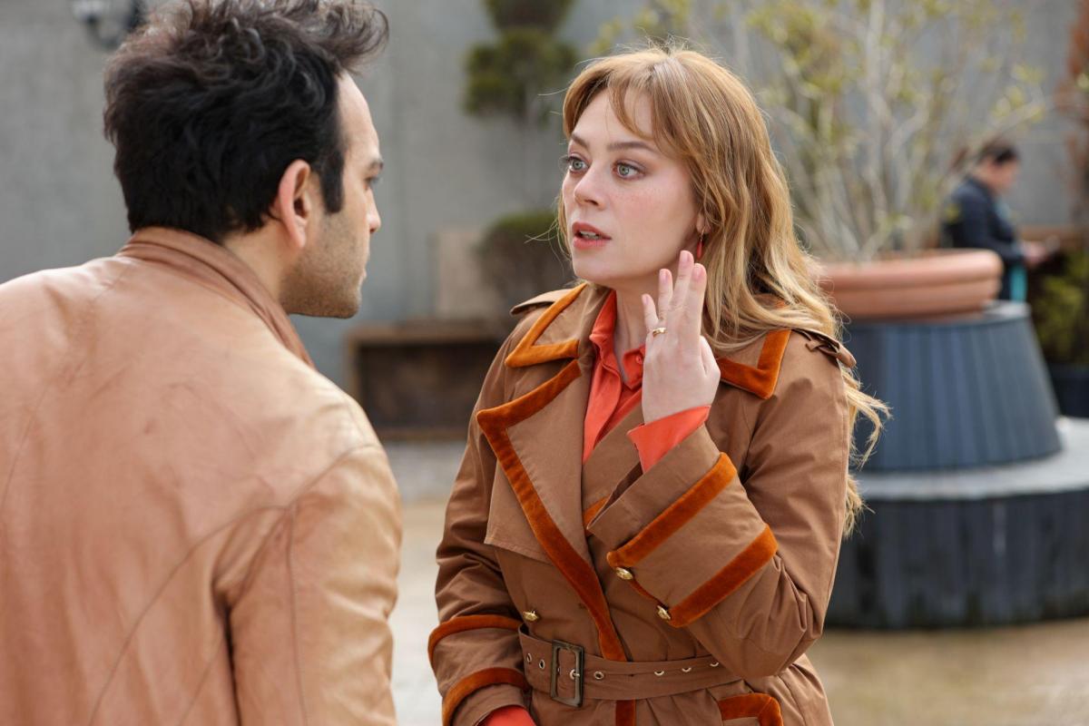 actori în diferite ipostaze