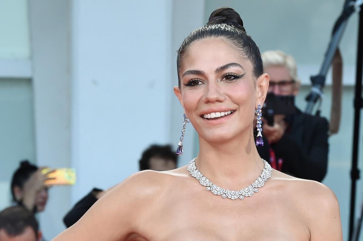 actori în diferite ipostaze