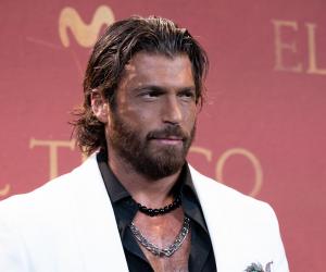 Can Yaman, de la „rățușca urâtă” la sex simbol. “Tatăl meu a spus că sigur m-au înlocuit cu alt bebeluș”