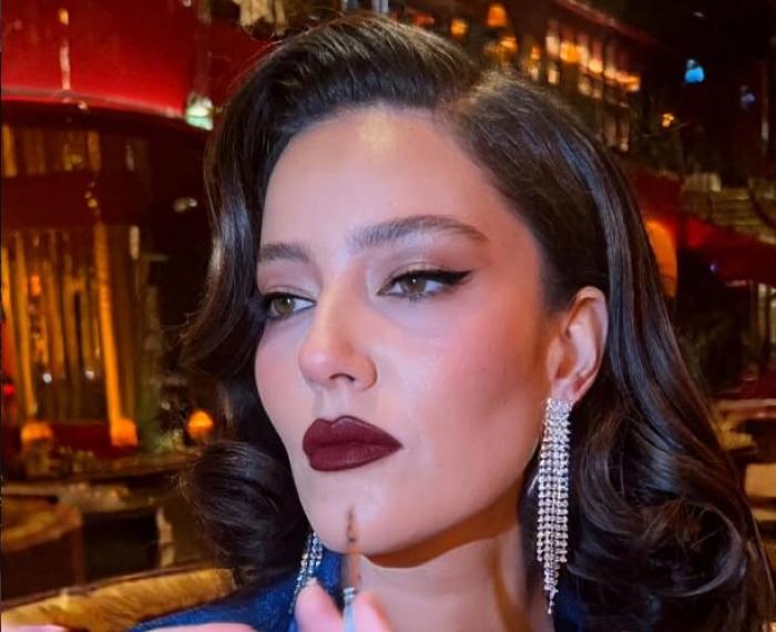 actori în diferite ipostaze