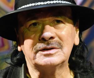 Carlos Santana a leșinat în timpul unui concert. Care este starea de sănătate a celebrului artist