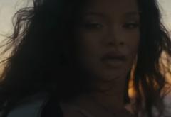  Torpedoul lui Morar: Rihanna - „Lift Me Up”