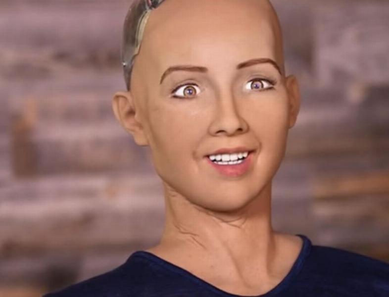 Sophia, primul robot din lume care a primit cetățenie, vrea mai mult 