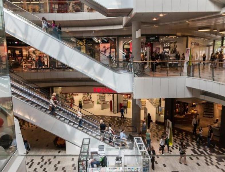Mall-urile vor să fie redeschise