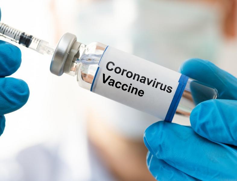 Românii care nu sunt în categorii vulnerabile ar putea plăti vaccinul anti-COVID
