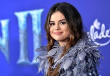 Selena Gomez a dezvăluit că a fost „obsedată” de Kurt Cobain în copilărie: „Îi revedeam interviurile și îi urmăream spectacolele. Îi văzusem documentarul de vreo 12 ori”
