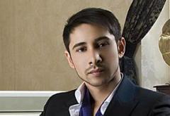 Telefonul ZU: Denise îl „ghicește” pe Adi Cristescu