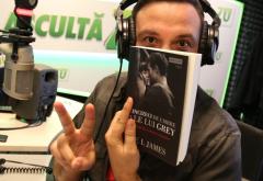Buzdu citește „Fifty Shades of Grey” pe două voci. De văzut!