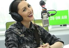 Andra cântă „Iubirea schimbă tot” și #ImnulFemeii live în studio