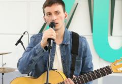 LIVE: The Motans cântă „1000 RPM” în premieră