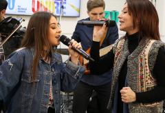 LIVE: Nicole Cherry și Oana Sârbu cântă „Ani de liceu” și „Dragostea bunicilor” (FOTO și VIDEO)