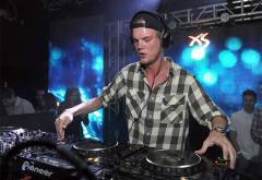 TEASER: Avicii feat. Rita Ora - Lonely Together